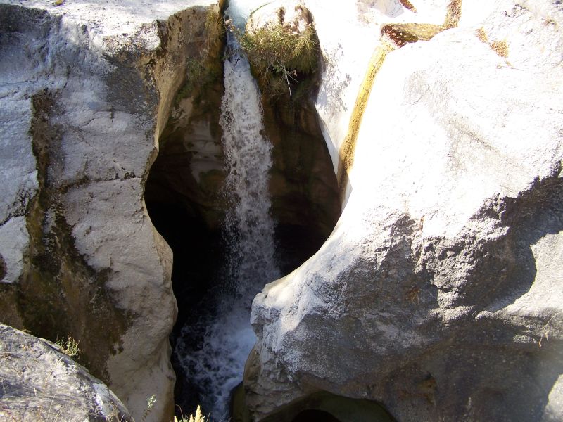 gal/Vacances/Les_Cascades_du_Loup/Grasse2007 160.jpg